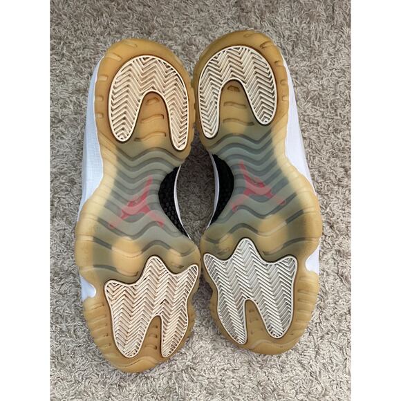 Air Jordan 11 Retro Platinum Tint Size 12 US Men’s - Picture 4 of 6